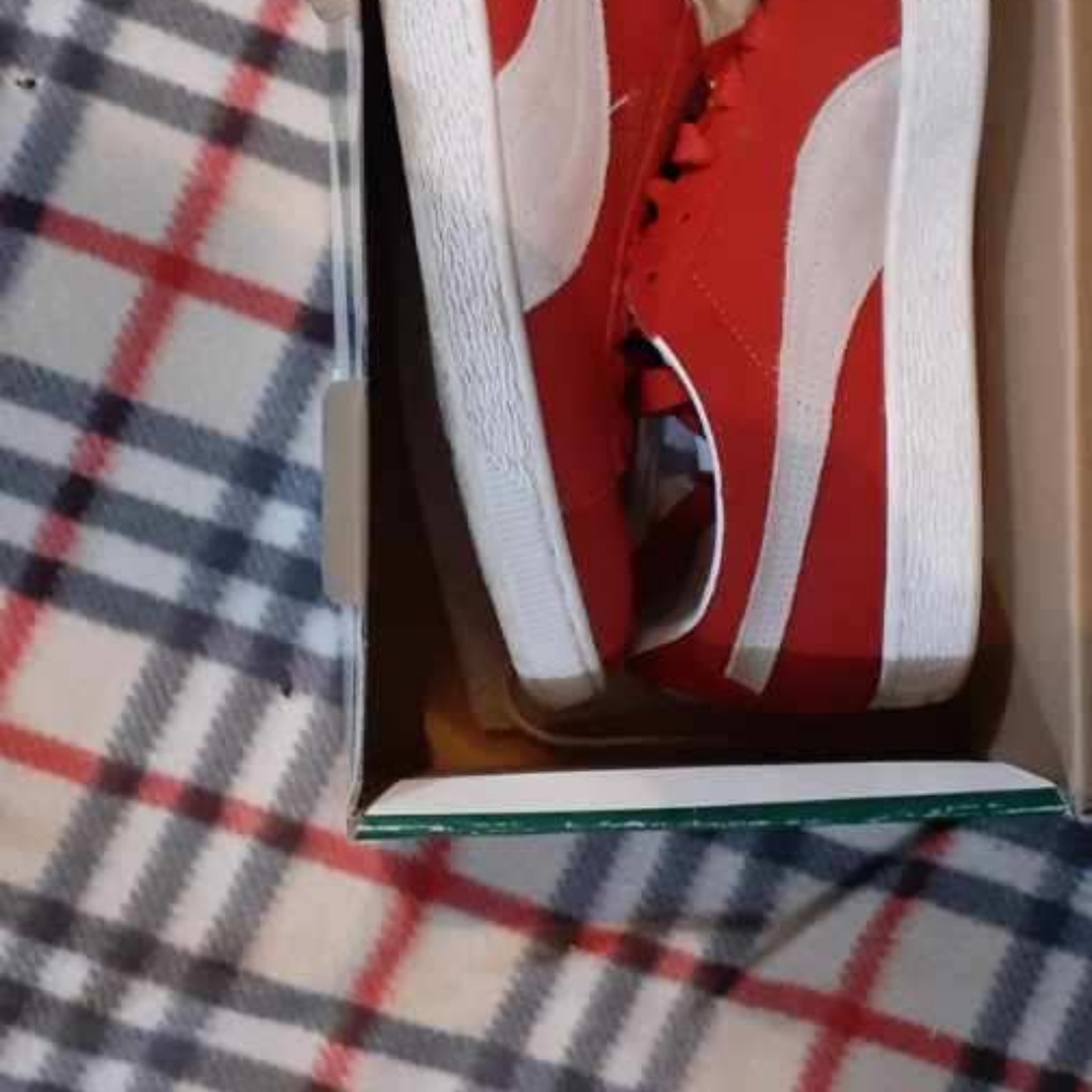 Red puma men size 9